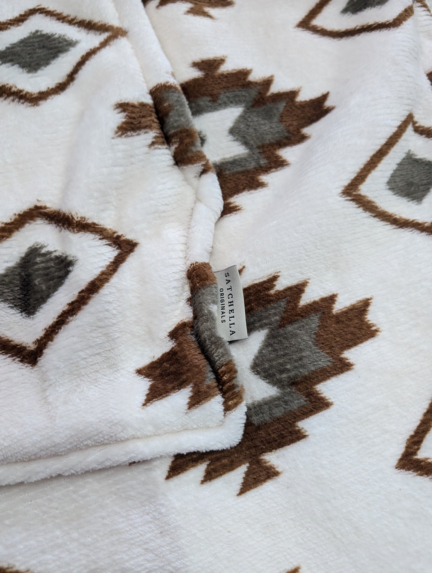 Tribal Wearable Blanket - Adult